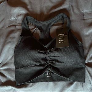 NVGTN BLACK CINCHED SEAMLESS BRA